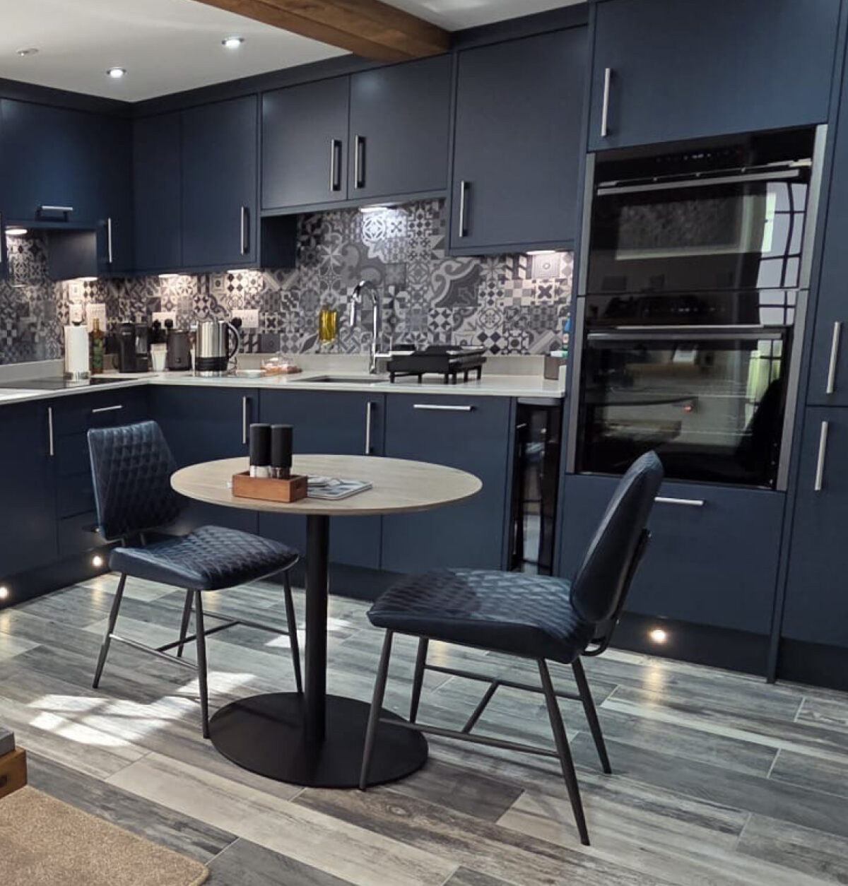 Kitchen and dining table